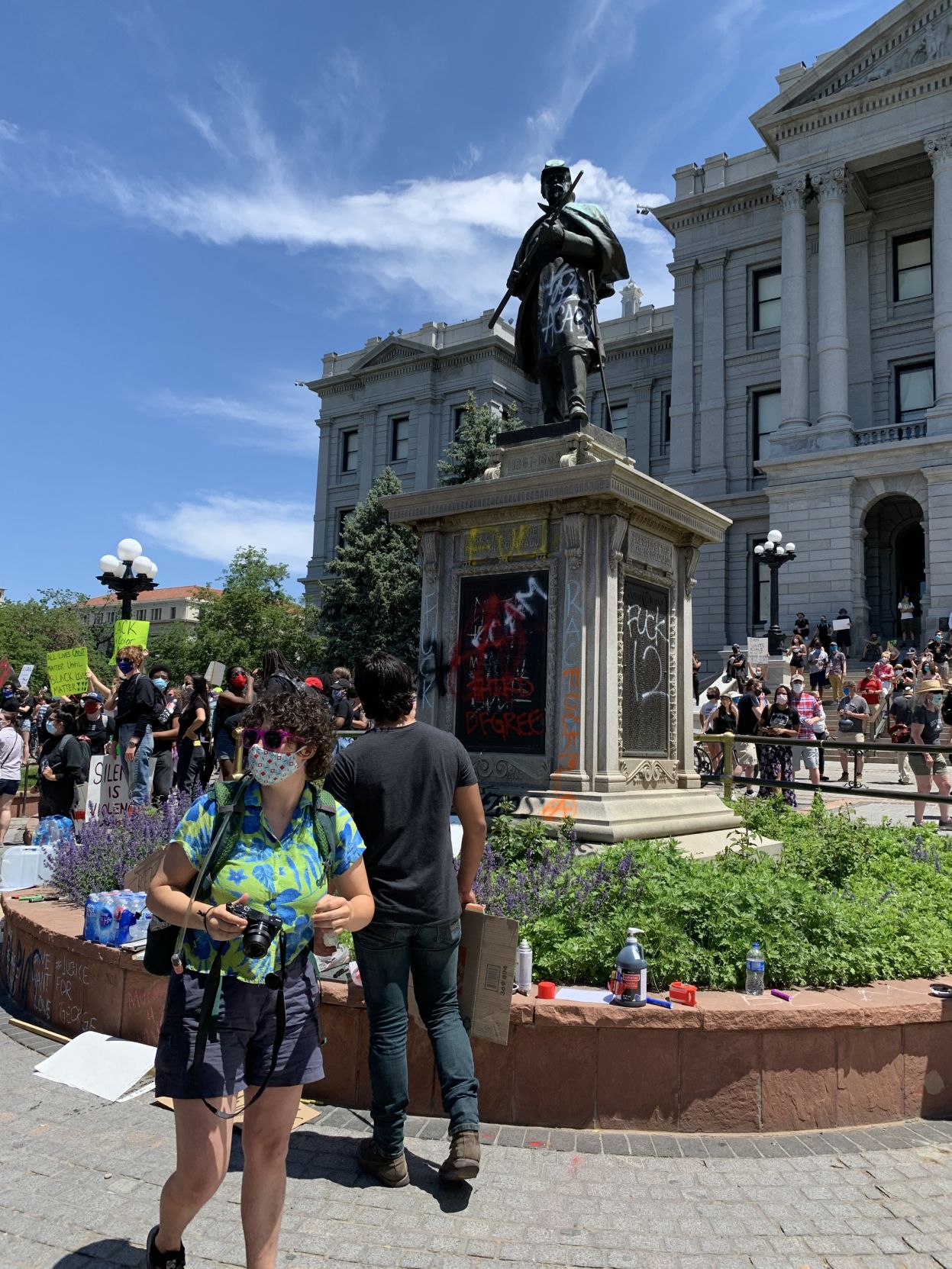 Civil war statue, May 2020